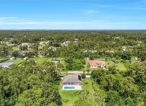 811 Jefferson Avenue Lehigh Acres FL 33936