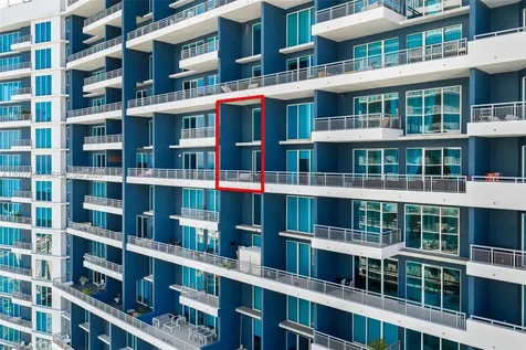 60 SW 13th Street Miami FL 33130