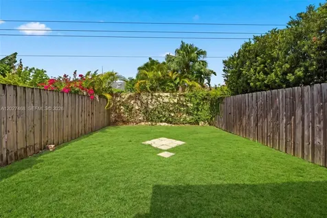 10180 SW 88th Street Miami FL 33176
