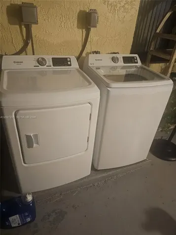 3305 SW 114 Court Miami FL 33165