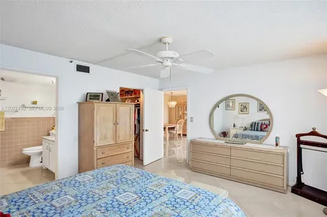 4550 NW 18th Avenue Deerfield Beach FL 33064