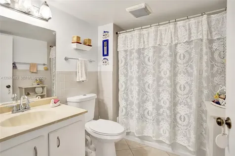 4550 NW 18th Avenue Deerfield Beach FL 33064