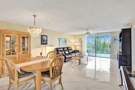 4550 NW 18th Avenue Deerfield Beach FL 33064