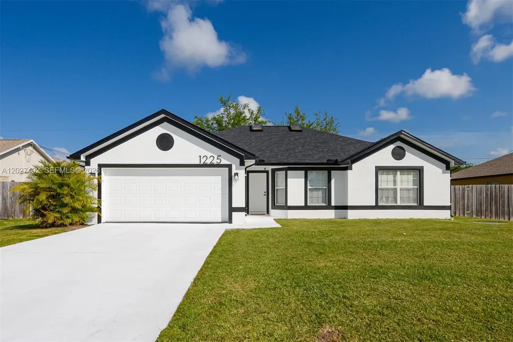 1225 SW Hunnicut Avenue Port St. Lucie FL 34953