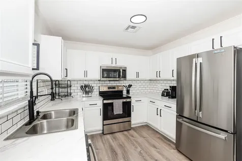 1225 SW Hunnicut Avenue Port St. Lucie FL 34953