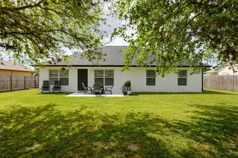 1225 SW Hunnicut Avenue Port St. Lucie FL 34953