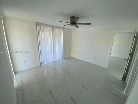 7832 Collins Avenue Miami Beach FL 33141