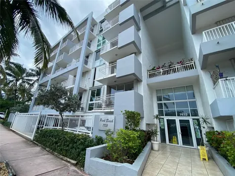 7832 Collins Avenue Miami Beach FL 33141