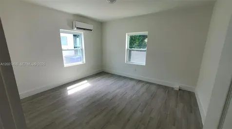 560 NW 53rd Street Miami FL 33127