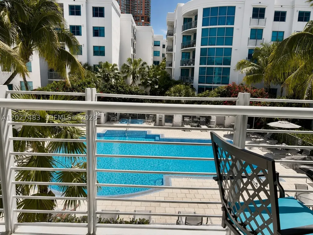 110 Washington Avenue Miami Beach FL 33139