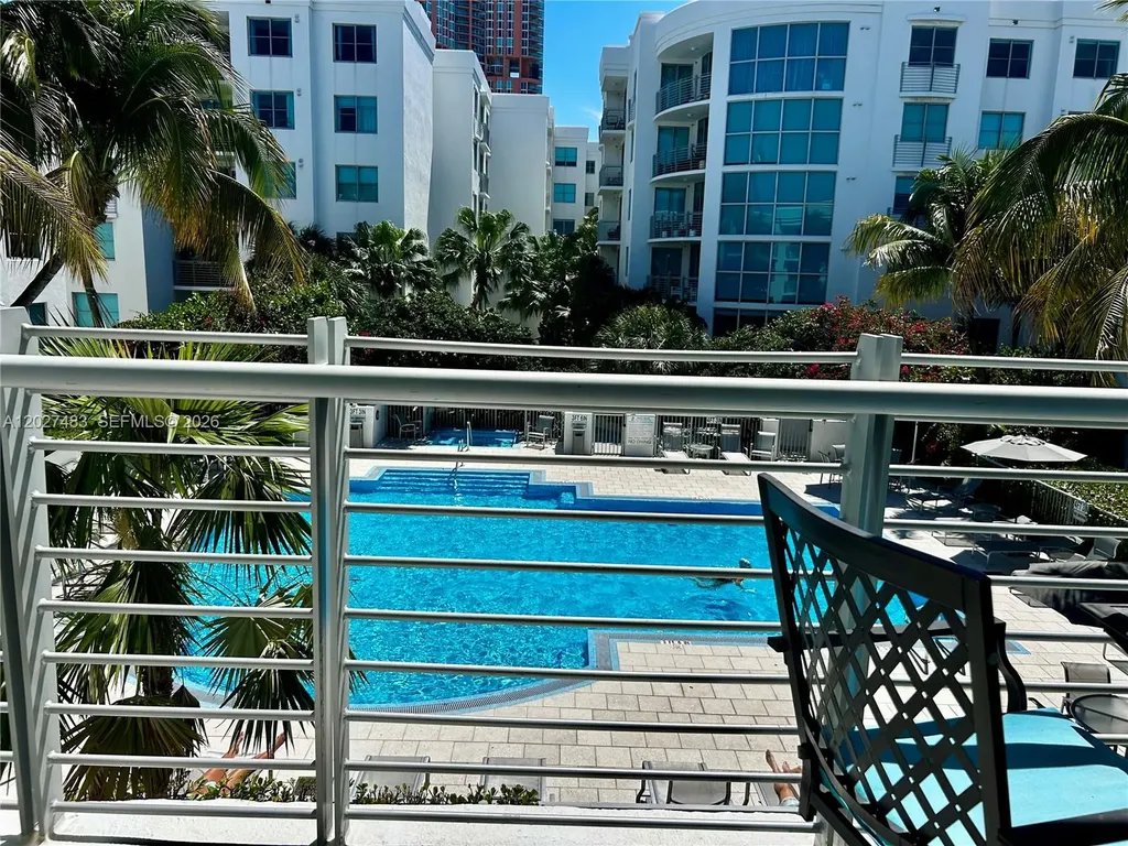110 Washington Avenue Miami Beach FL 33139