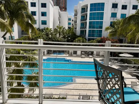110 Washington Avenue Miami Beach FL 33139