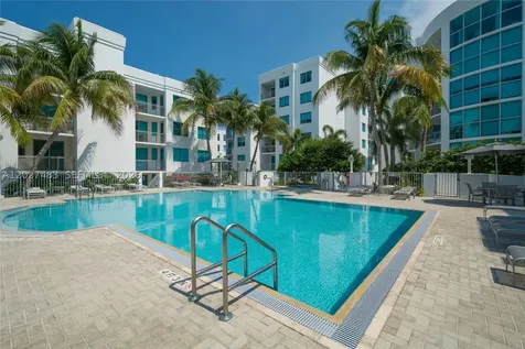 110 Washington Avenue Miami Beach FL 33139