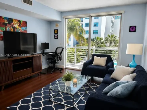 110 Washington Avenue Miami Beach FL 33139