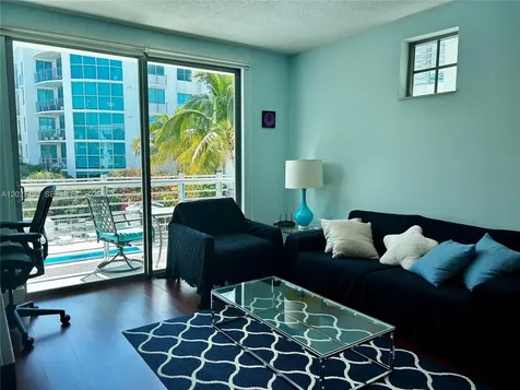 110 Washington Avenue Miami Beach FL 33139