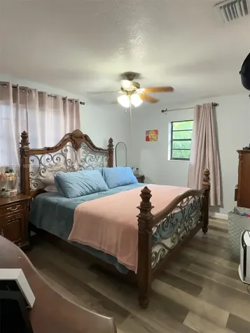 1300 NE 203rd Street Miami FL 33179