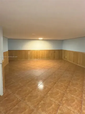 1300 NE 203rd Street Miami FL 33179