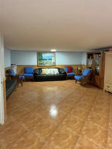 1300 NE 203rd Street Miami FL 33179