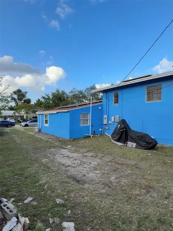 1300 NE 203rd Street Miami FL 33179