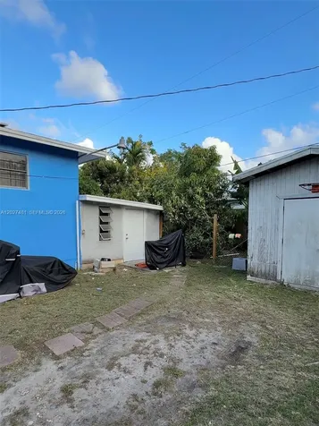 1300 NE 203rd Street Miami FL 33179
