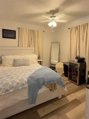 1300 NE 203rd Street Miami FL 33179