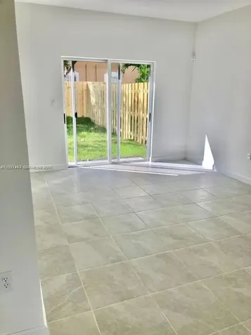 1070 SE 26th Terrace Homestead FL 33035