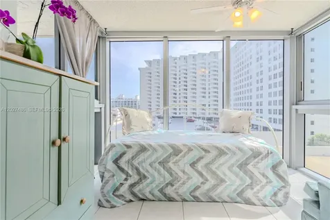 2655 Collins Avenue Miami Beach FL 33140