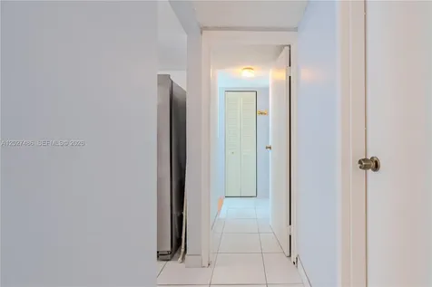 2655 Collins Avenue Miami Beach FL 33140