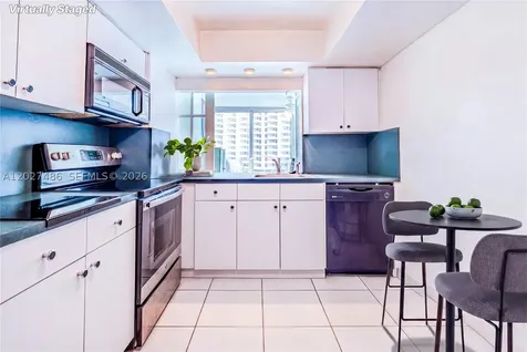 2655 Collins Avenue Miami Beach FL 33140