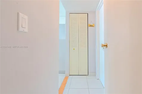 2655 Collins Avenue Miami Beach FL 33140