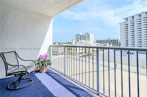 2655 Collins Avenue Miami Beach FL 33140