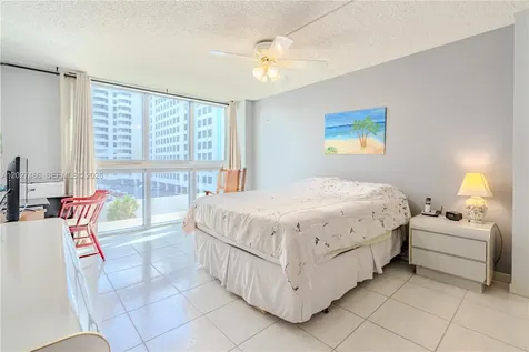2655 Collins Avenue Miami Beach FL 33140