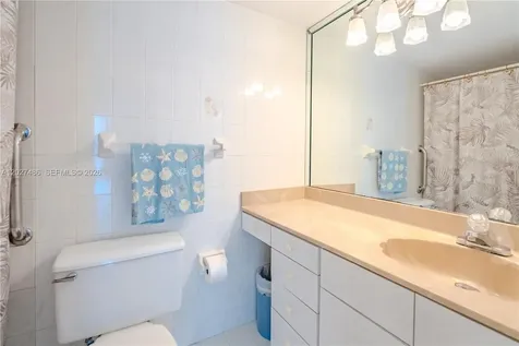 2655 Collins Avenue Miami Beach FL 33140