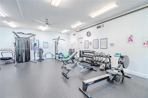 2655 Collins Avenue Miami Beach FL 33140