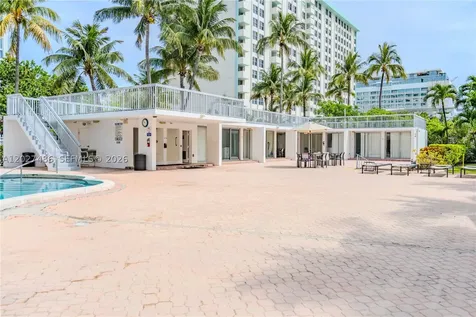 2655 Collins Avenue Miami Beach FL 33140