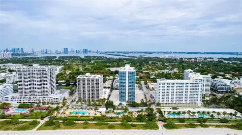 2655 Collins Avenue Miami Beach FL 33140