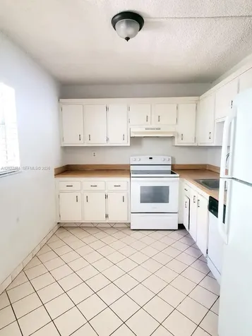 1810 SW 81st Avenue North Lauderdale FL 33068