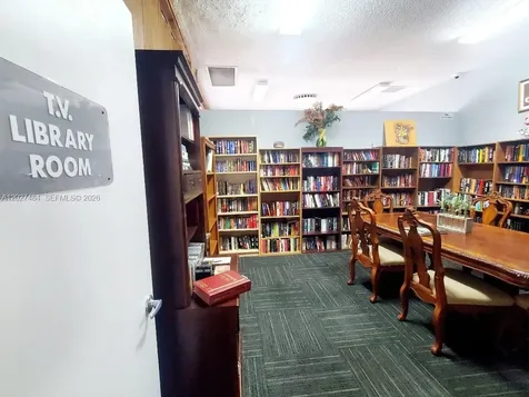 1810 SW 81st Avenue North Lauderdale FL 33068