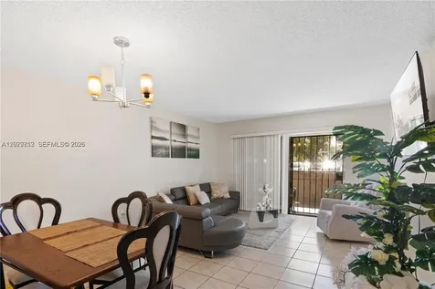 5201 NW 7th Street Miami FL 33126