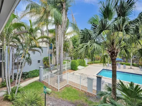 4600 SW 67th Avenue Miami FL 33155