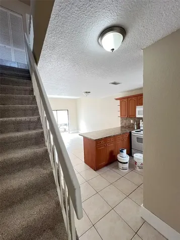 5694 W 25th Court Hialeah FL 33016