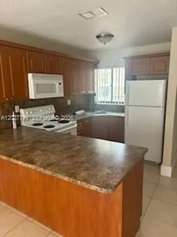 5694 W 25th Court Hialeah FL 33016