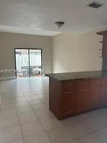 5694 W 25th Court Hialeah FL 33016