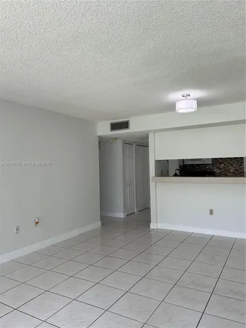 Miami FL 33193