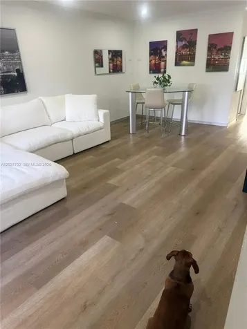 4704 NW 114th Avenue Doral FL 33178