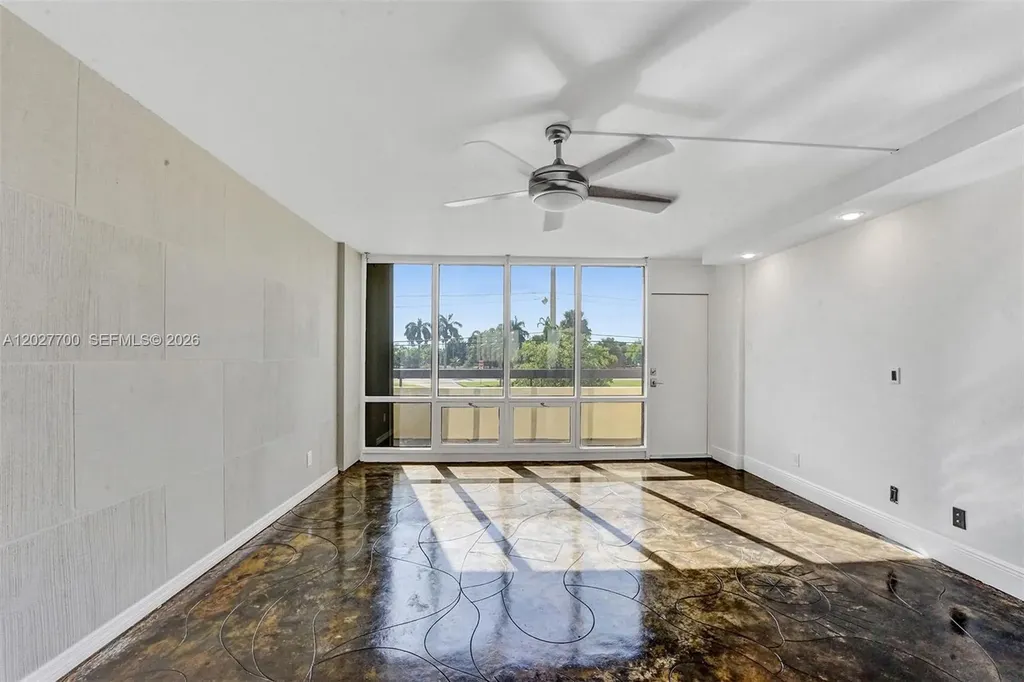 1401 S Federal Highway Boca Raton FL 33432