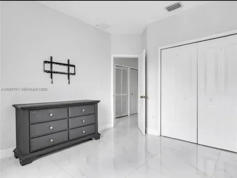 16628 SW 47th Terrace Miami FL 33185
