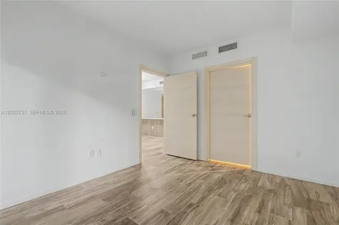 801 S Miami Avenue Miami FL 33130