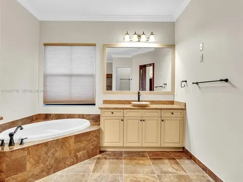 8420 NW 33rd Street Cooper City FL 33024
