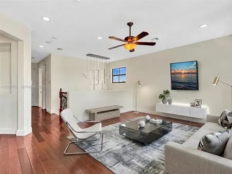 8420 NW 33rd Street Cooper City FL 33024